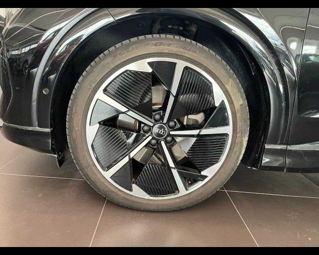 AUDI Q4 e-tron Q4 50 e-tron quattro S line edition