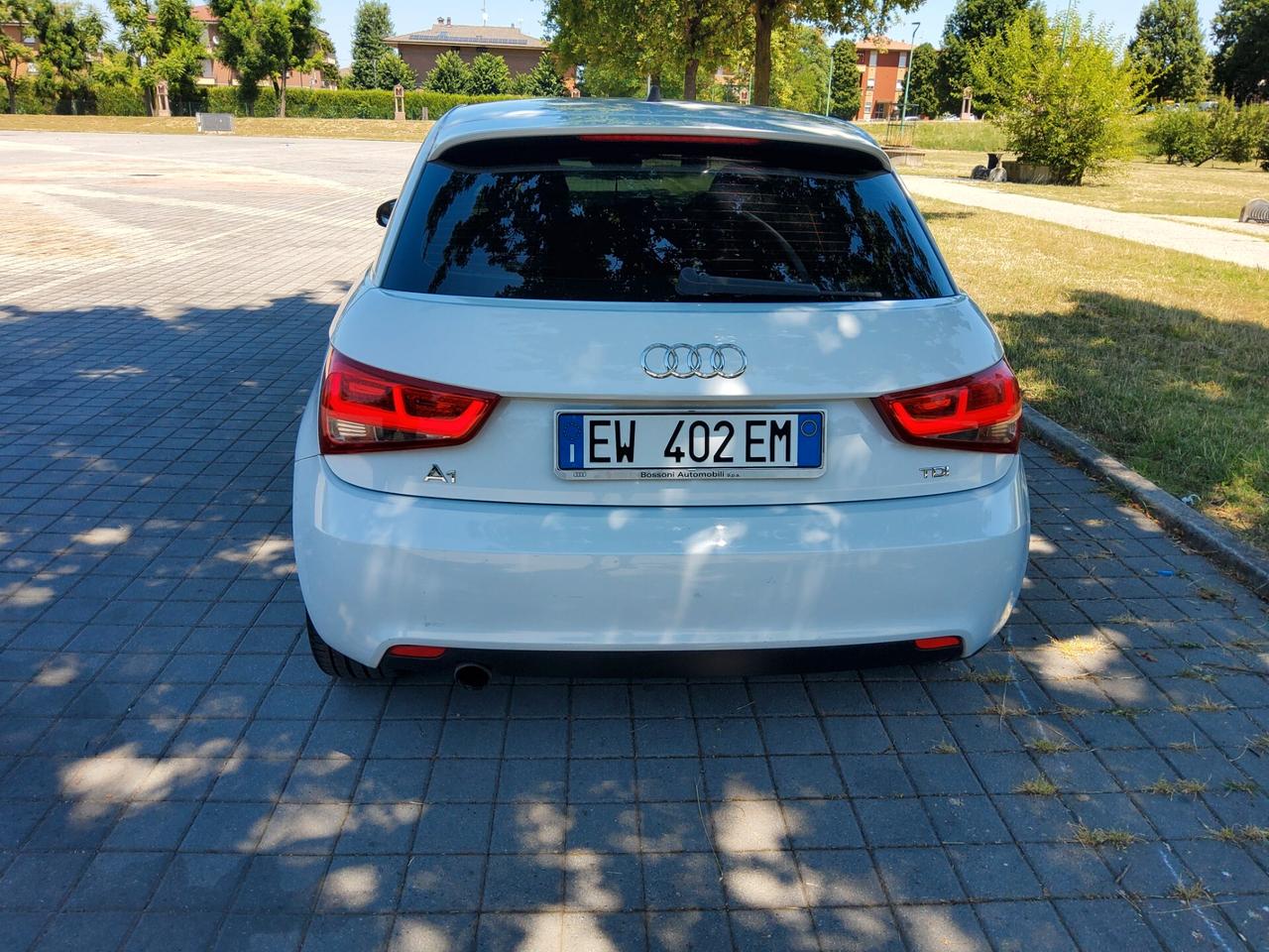 Audi A1 1.6 TDI S tronic line edition