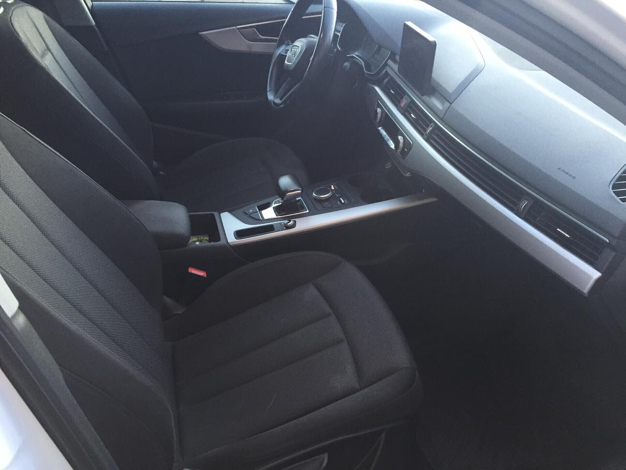 Audi A4 35 avant 2.0 TDI 150 CV S tronic Business X NEOPATENTATI