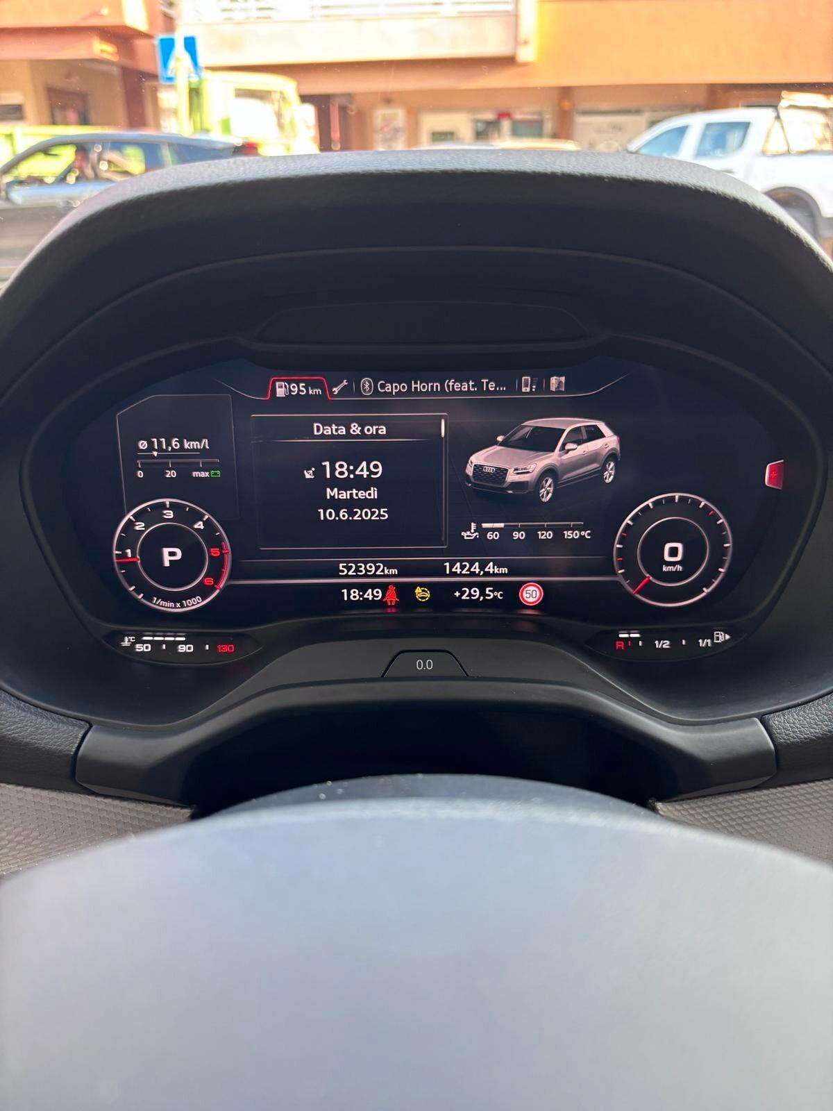 Audi Q2 35 TDI S tronic Business