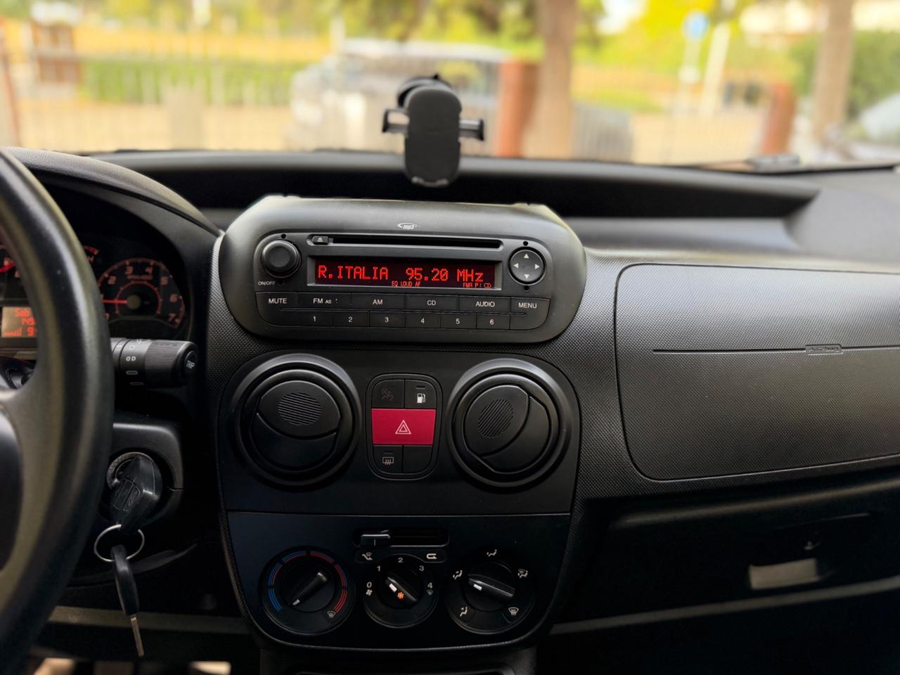 Fiat Qubo 1.4 8V 77 CV Easy Natural Power
