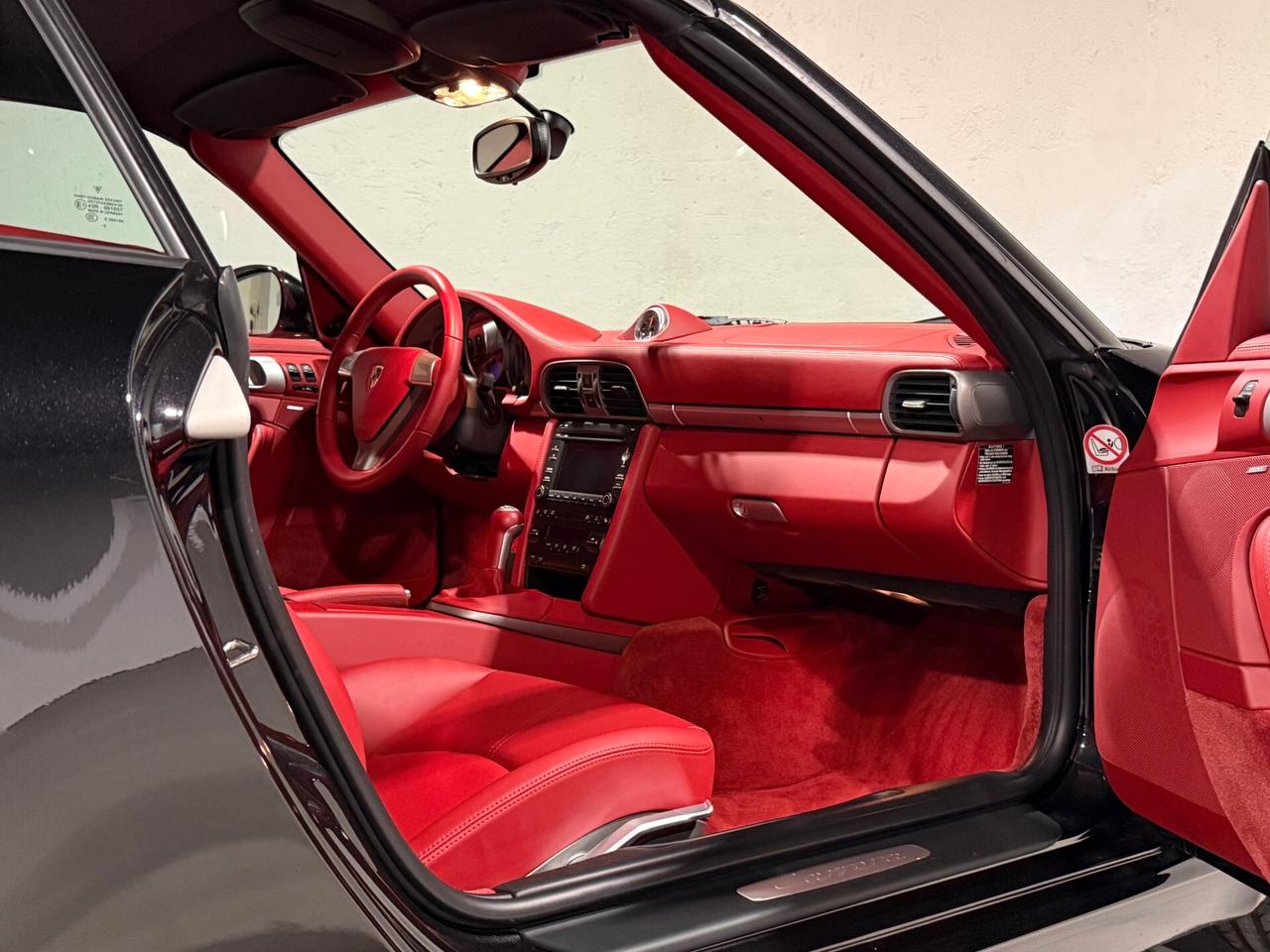 Porsche 911 Carrera Cabriolet