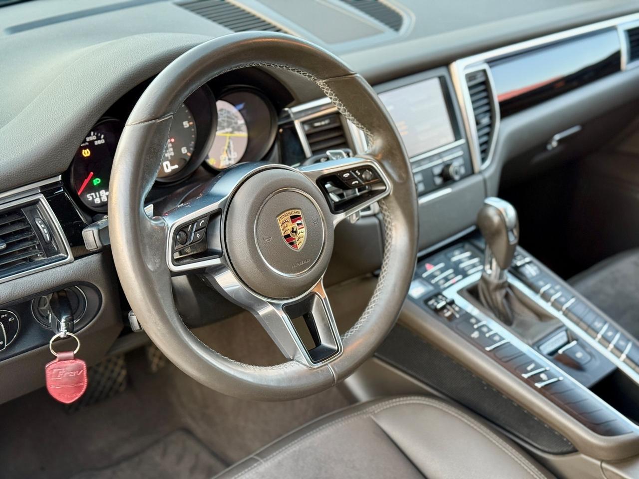 Porsche Macan 3.0 S Diesel **57’200KM** 2015 SERVICE PORSCHE