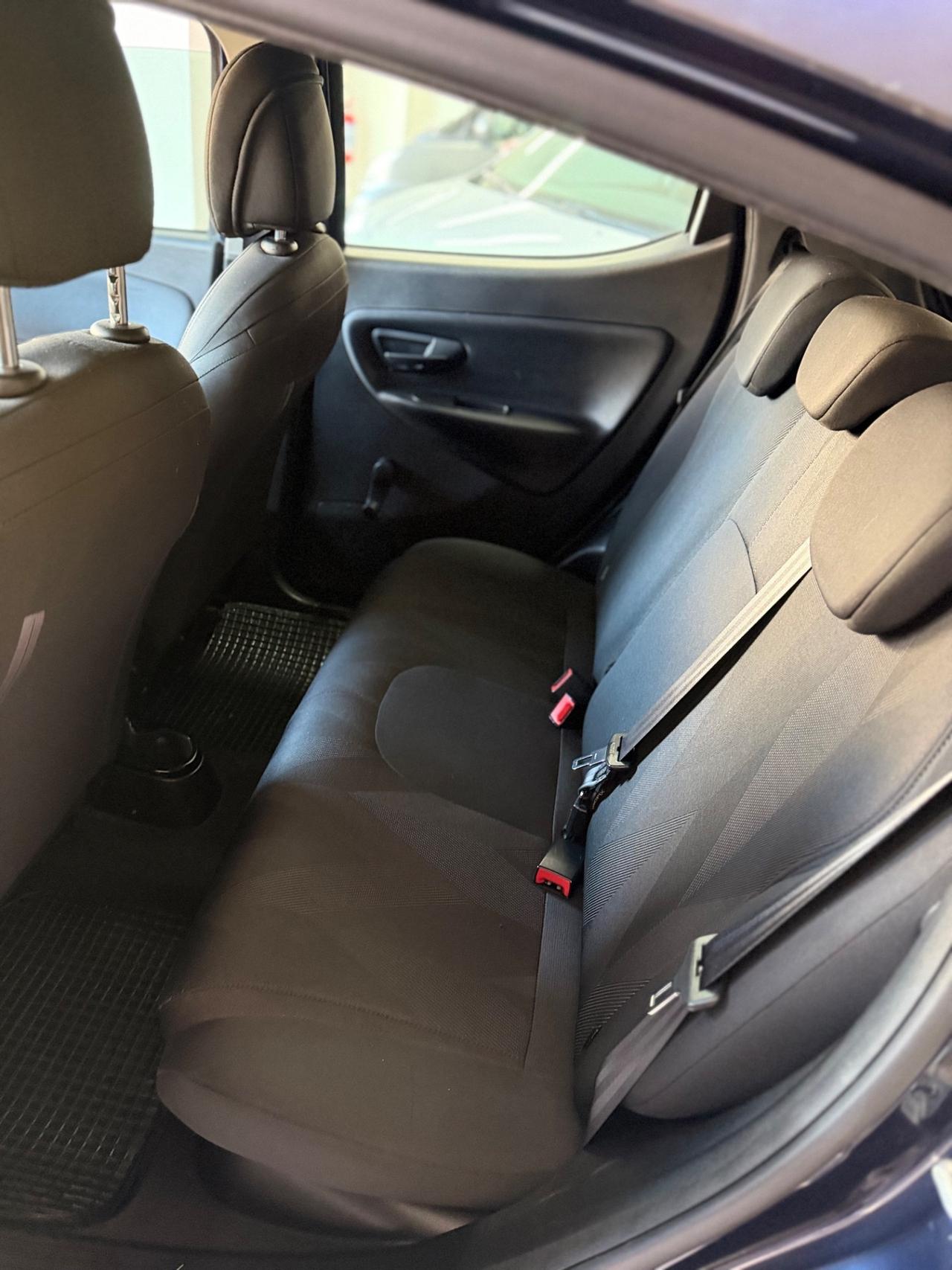 Lancia Ypsilon 1.2 69 CV 5 porte GPL Ecochic Gold