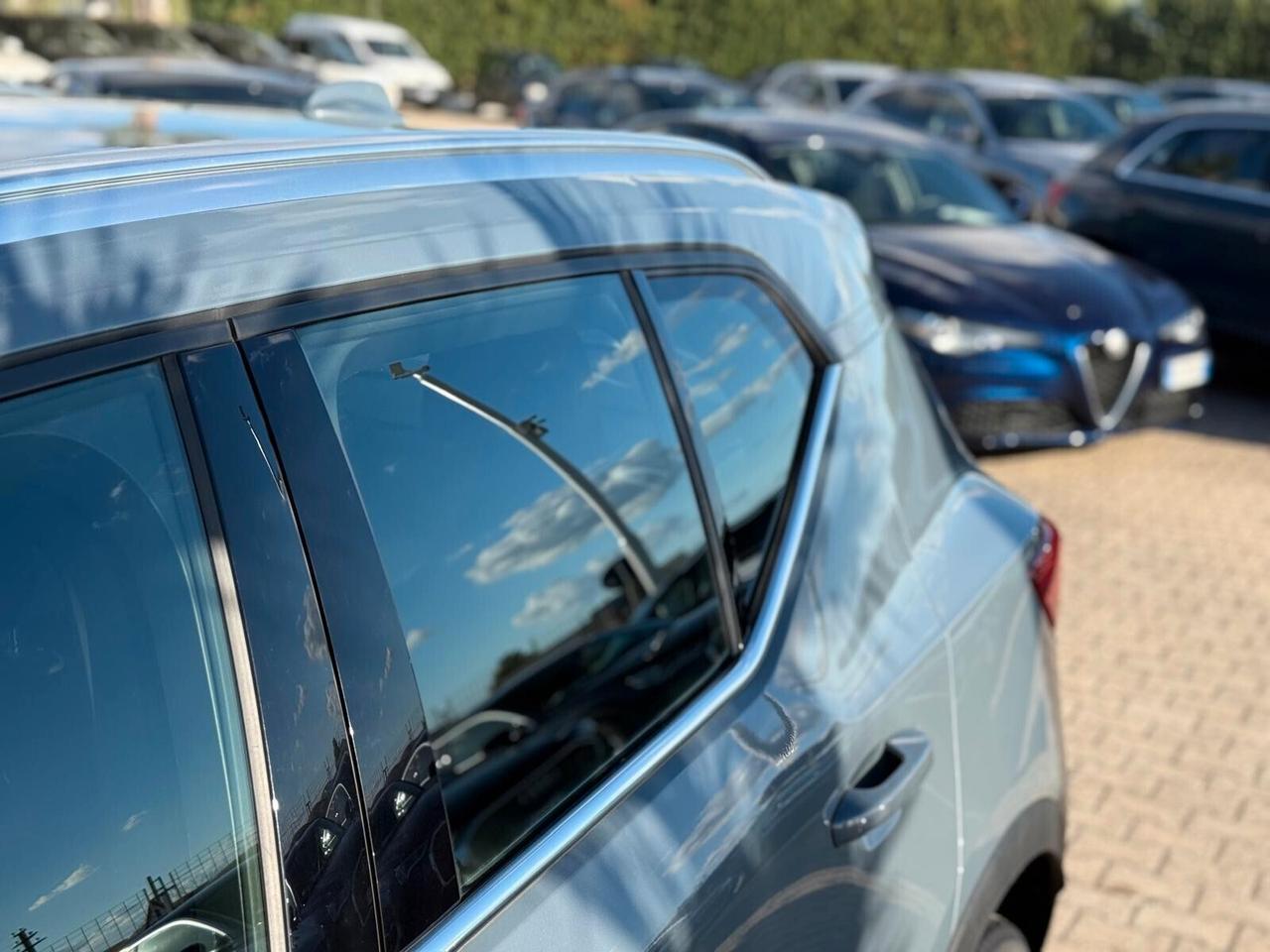 Volvo XC40 T4 Recharge Plug-in Hybrid 211cv Essential