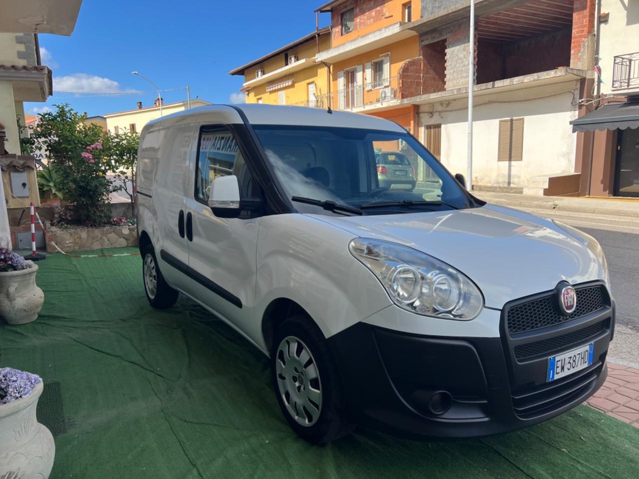 Fiat doblo 1.4 benzina 95 cv 69000 KM