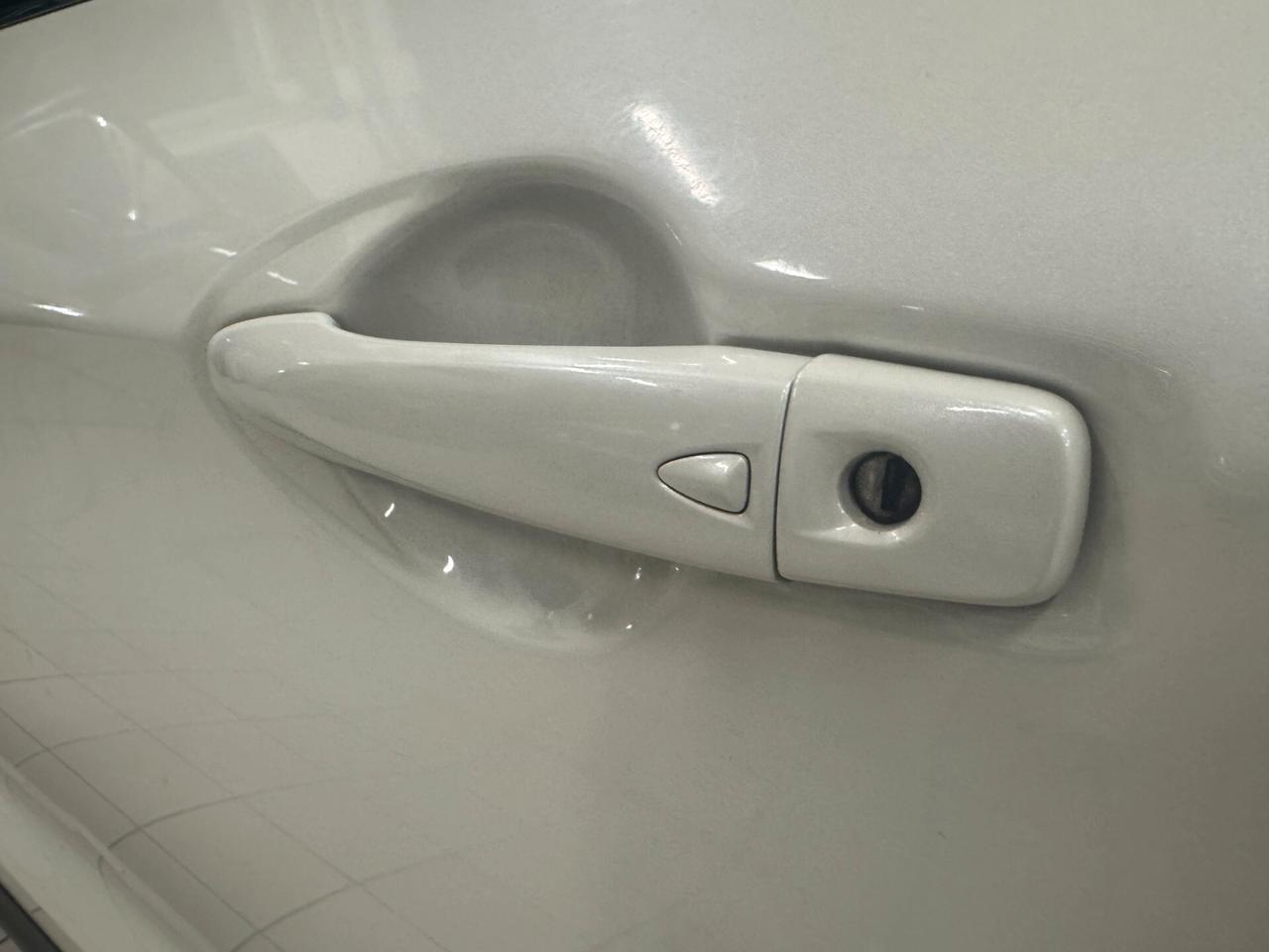 NISSAN Qashqai 1.5 dCi N-Connecta