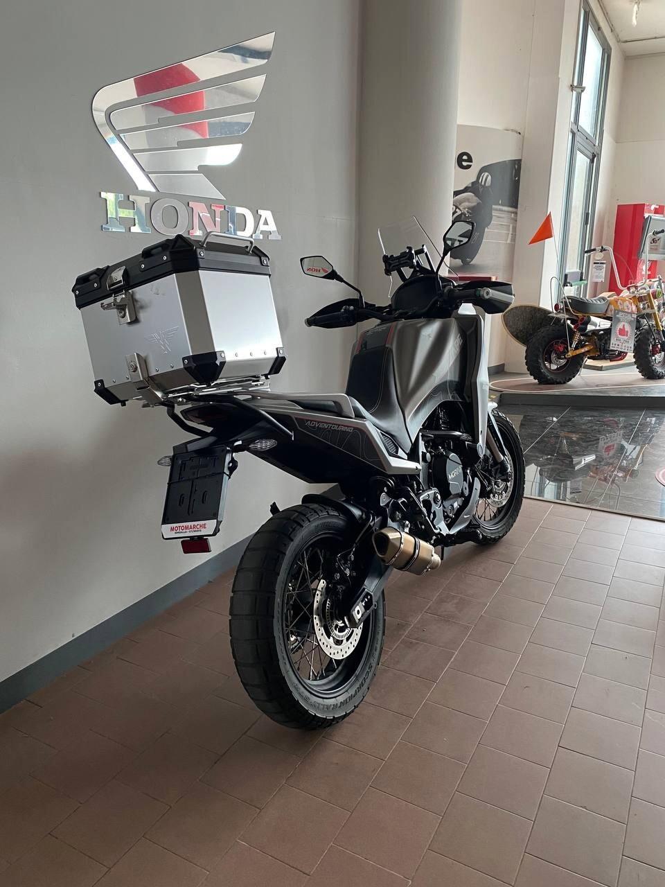 Moto Morini X-Cape 649