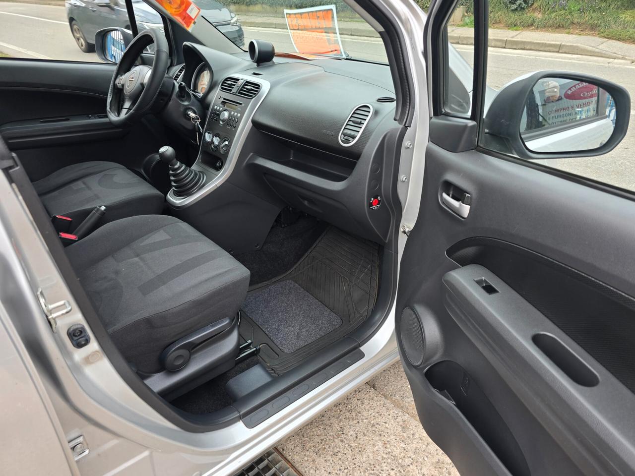 Opel Agila 1.0 12V 65CV Enjoy