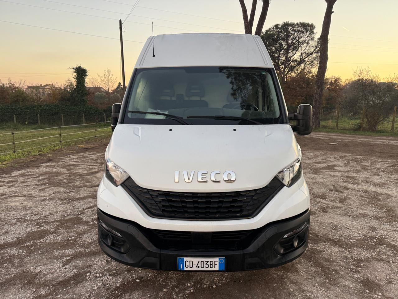 Iveco Daily 33S12V 2.3 Furgone OTTIMO STATO