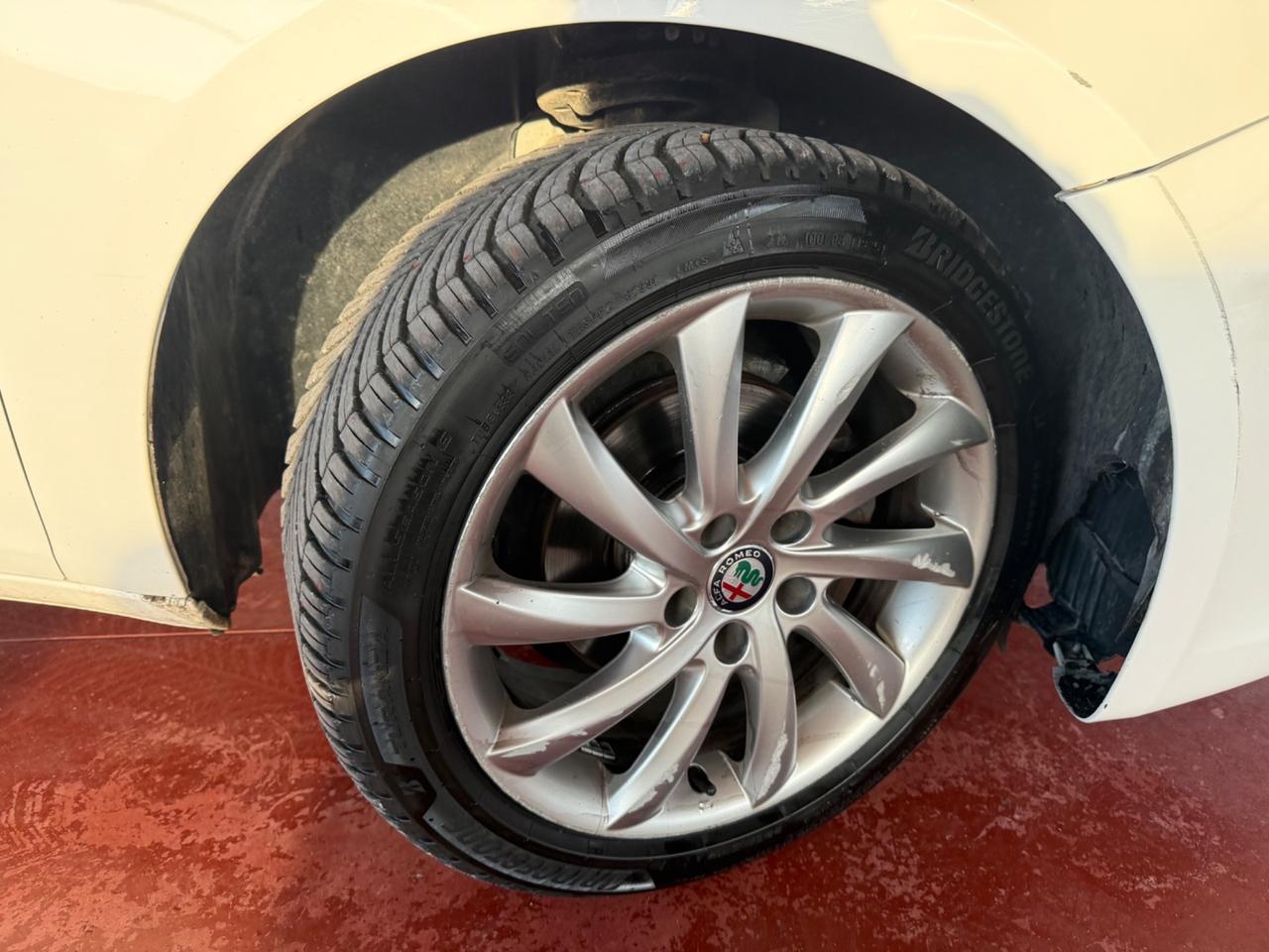 Alfa Romeo Giulietta 1.6 Diesel - Neopatentati