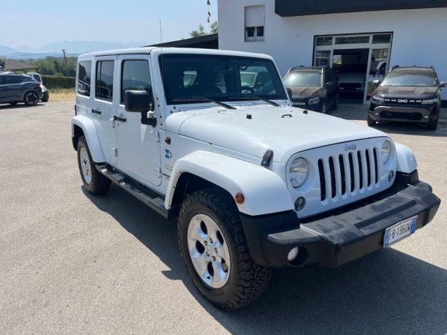 JEEP Wrangler Unlimited 2.8 CRD DPF Sahara Auto