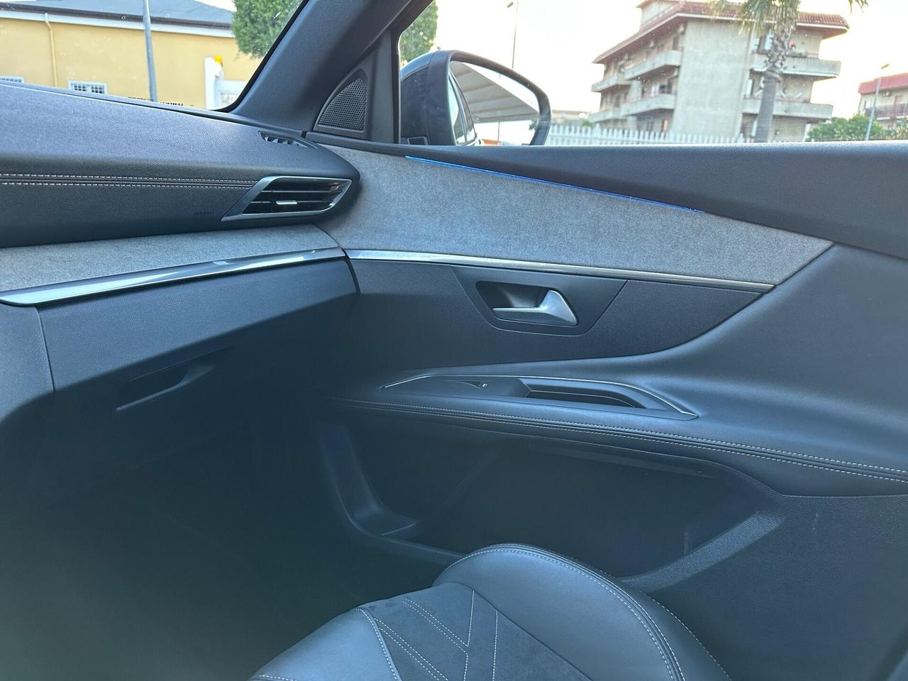 Peugeot 3008 BlueHDi 180 S&S EAT8 GT
