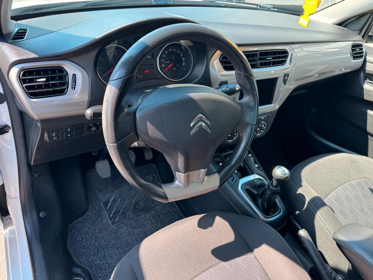 Citroen C-Elysee BlueHDi 100 Shine