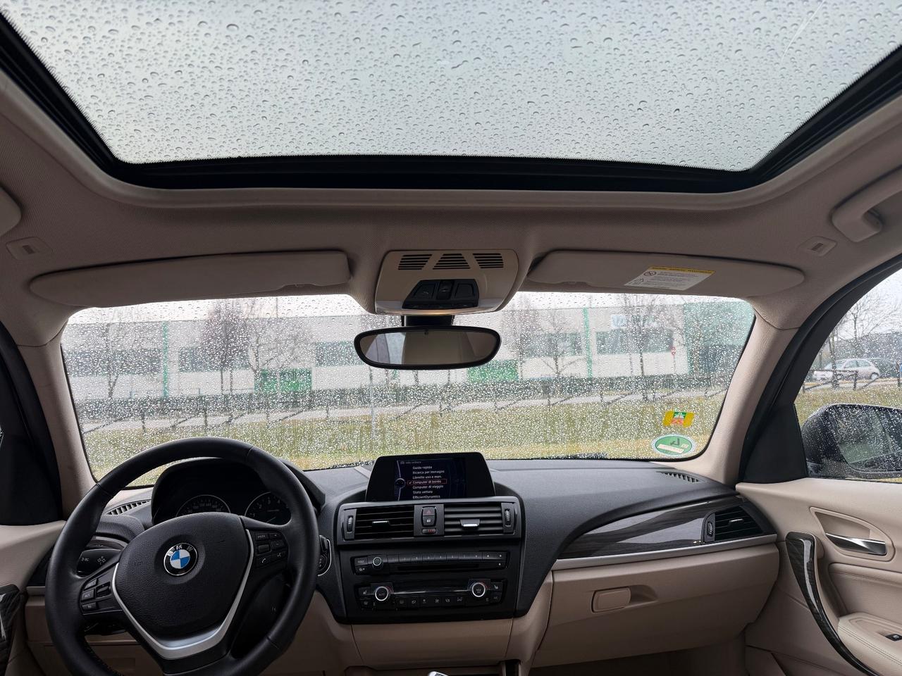 Bmw 118i 5p. Sport Automatica