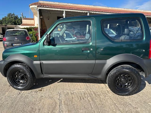 Suzuki Jimny 1.3i 16V cat 4WD JLX ADATTO NEOPATENTATI