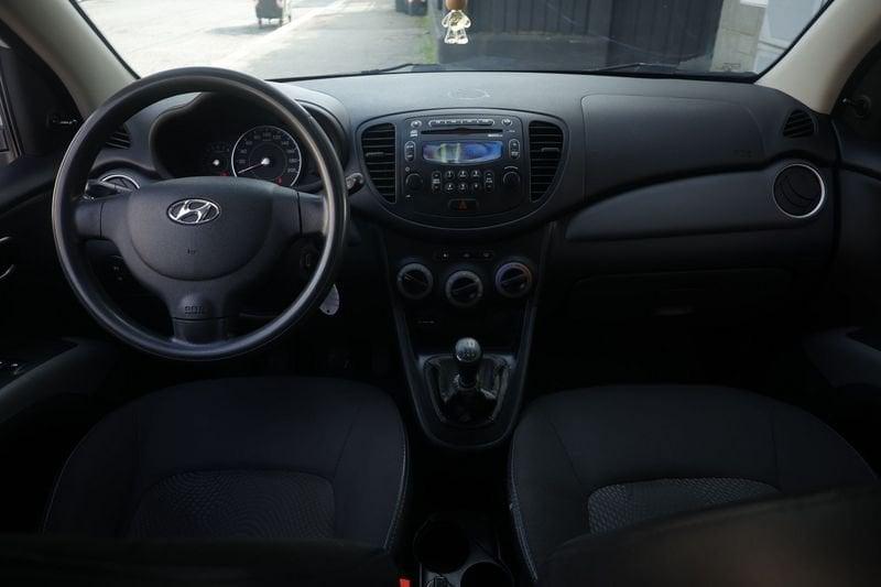 Hyundai i10 Hyundai i10 1.1 Like bluedrive Gpl 51KW ANNO 2012
