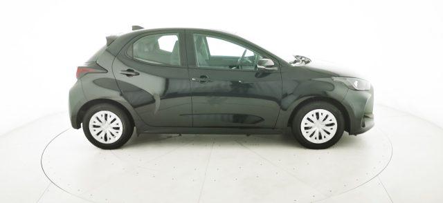 TOYOTA Yaris 1.5 Hybrid 5 porte Business