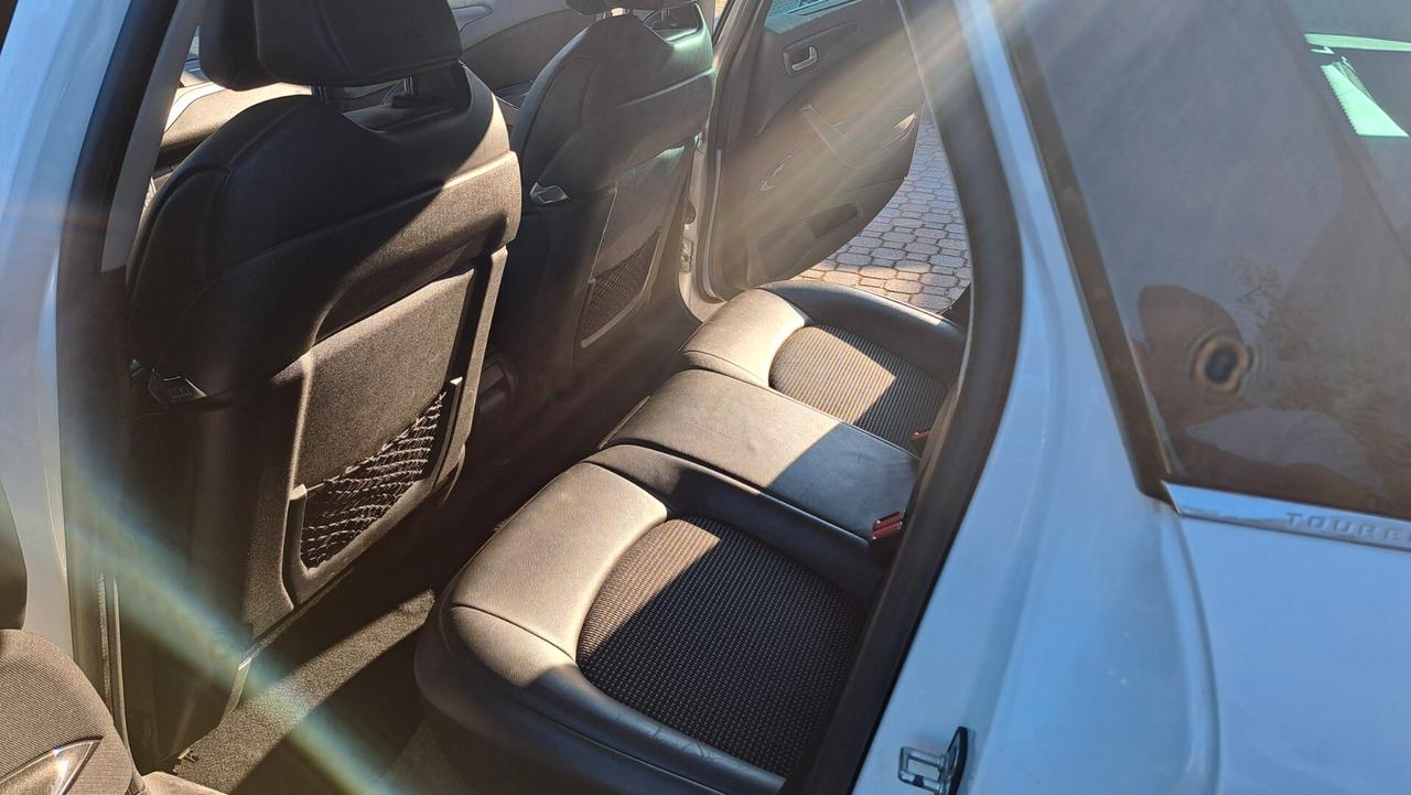 Citroen C5 2.0 HDi 160 aut. Executive Tourer