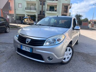 Dacia Sandero 1.48V GPL LAUREATE