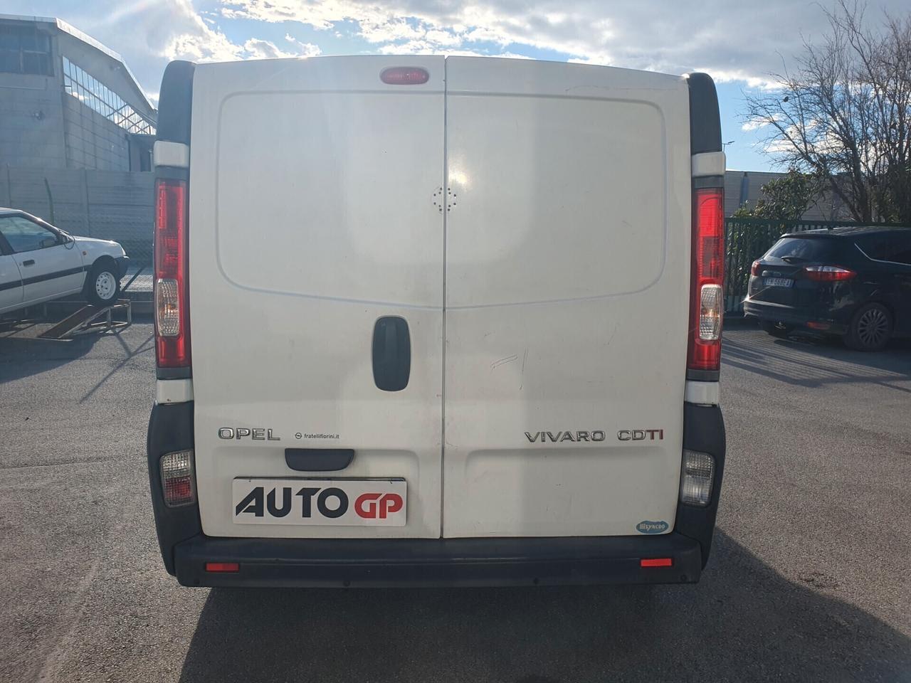 Opel Vivaro 2.0 CDTI 114cv 3 posti 2010