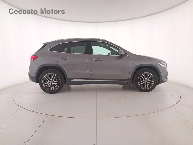 Mercedes GLA 200 200 D Sport 8G-DCT