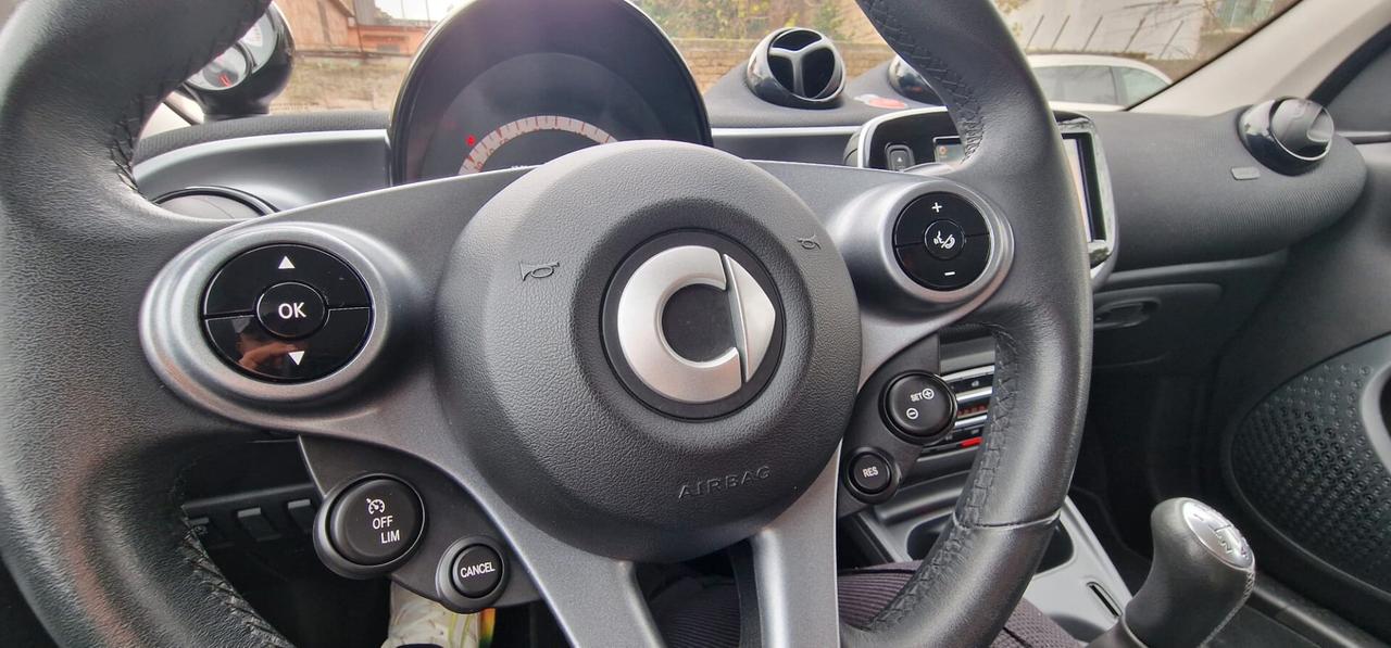 Smart ForFour 70 1.0 Prime