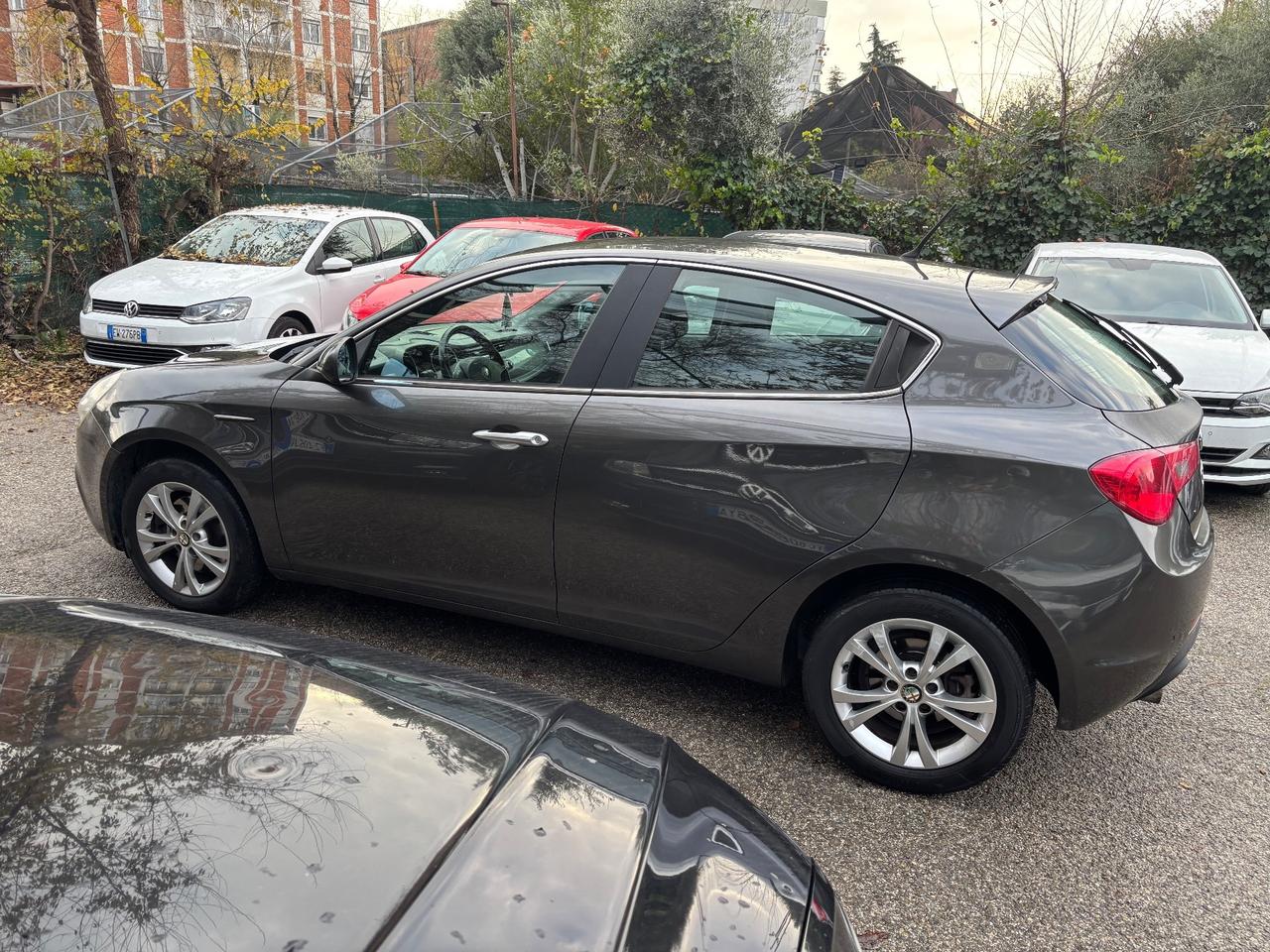Alfa Romeo Giulietta 2.0 JTDm-2 140 CV Distinctive