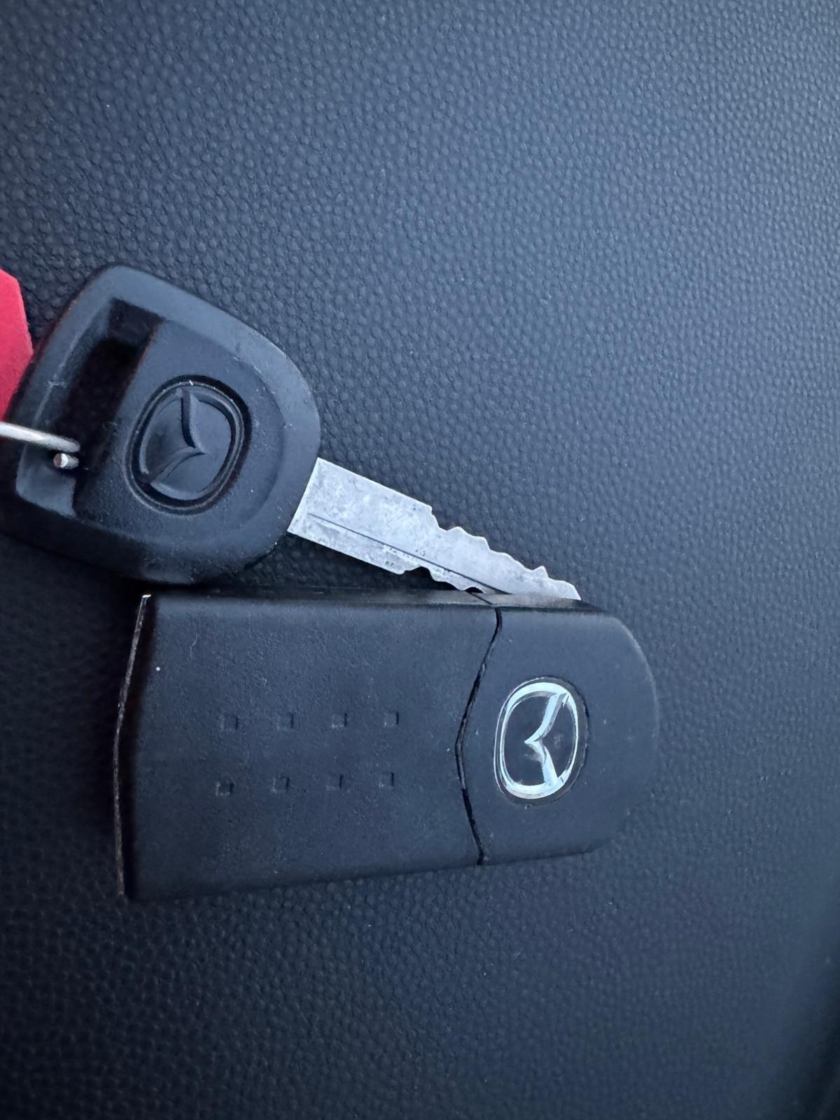 Mazda 2 Mazda2 1.3 16V 75CV 5p. 90th Anniversary