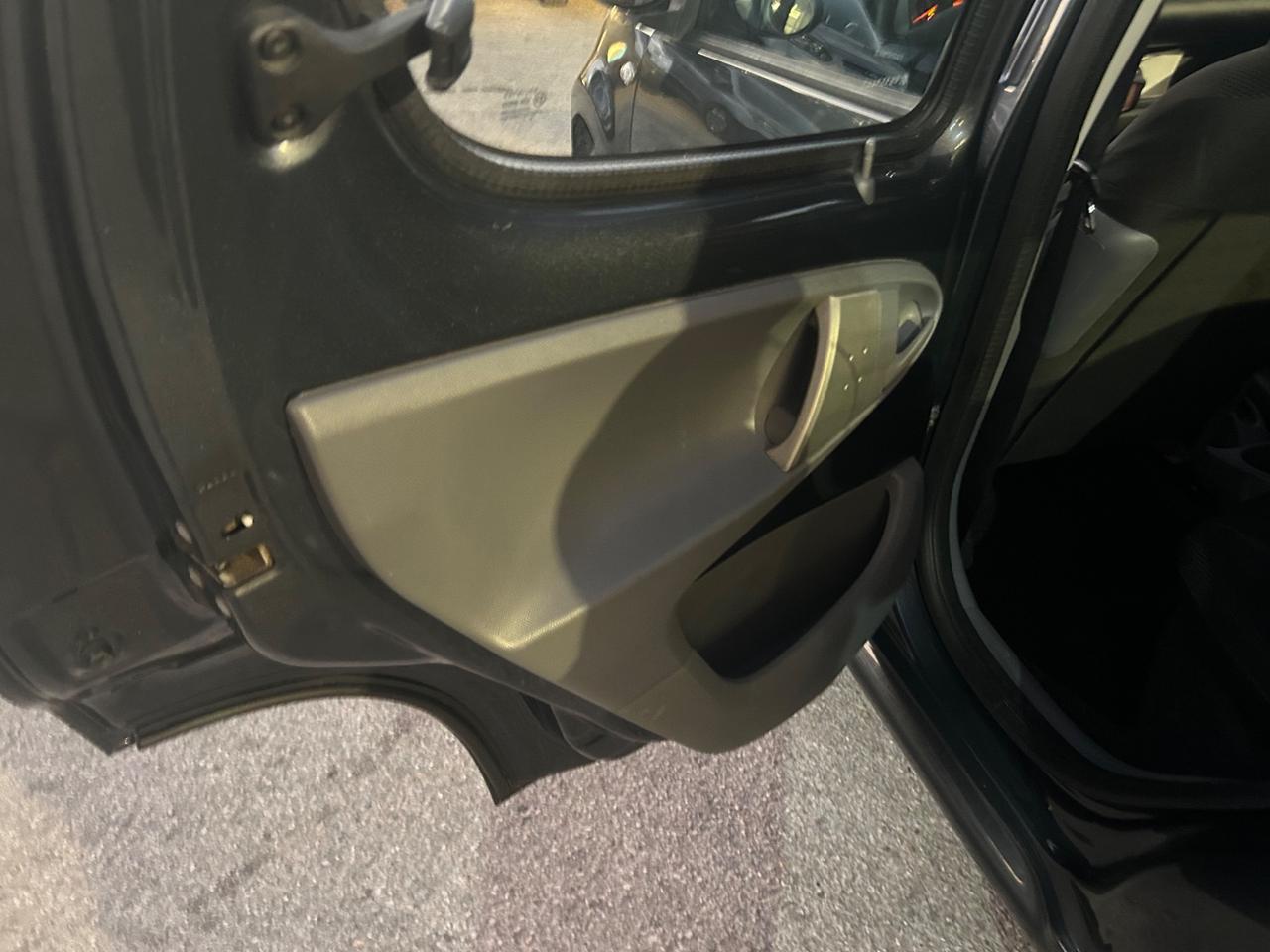 Citroen C1 1.0 5 porte 110000km