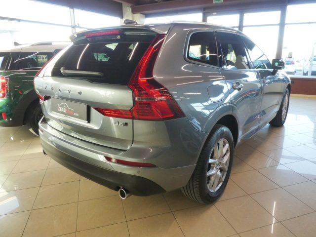 VOLVO XC60 2.0 B4 197 Cv Momentum Pro Autom. AWD - LED, Navi