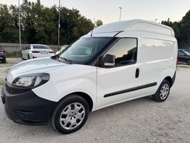 Fiat Doblò 1.4 N.P120Cv 3 posti tetto alto pedana carico