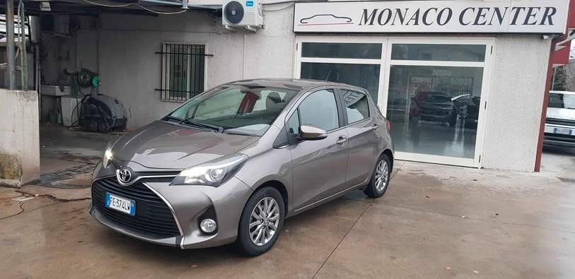 Toyota Yaris 1.0 Mpi 69cv Lounge " SOLO 36.000 KM "