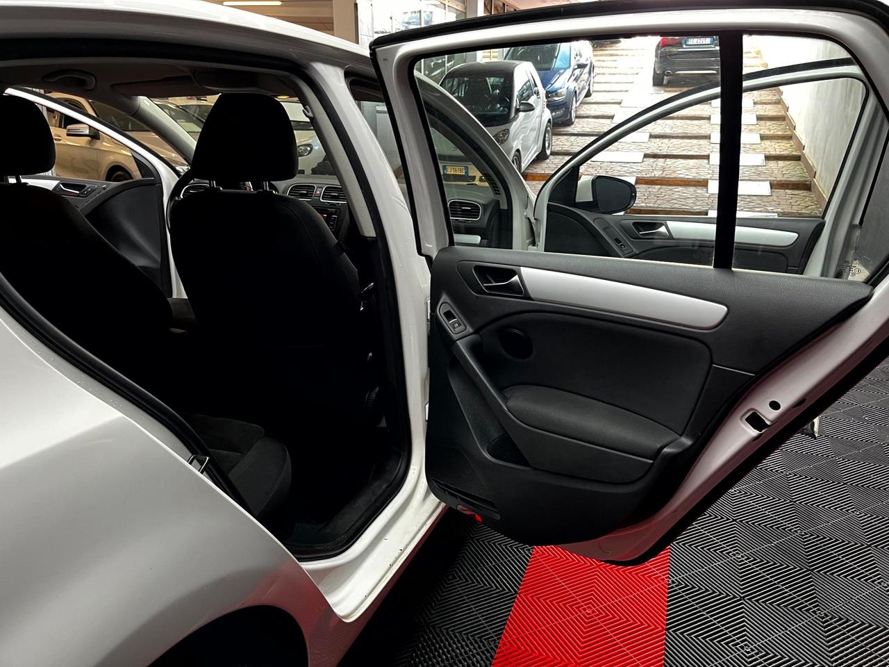 Volkswagen Golf 2.0 TDI Highline - FABIANOAUTO