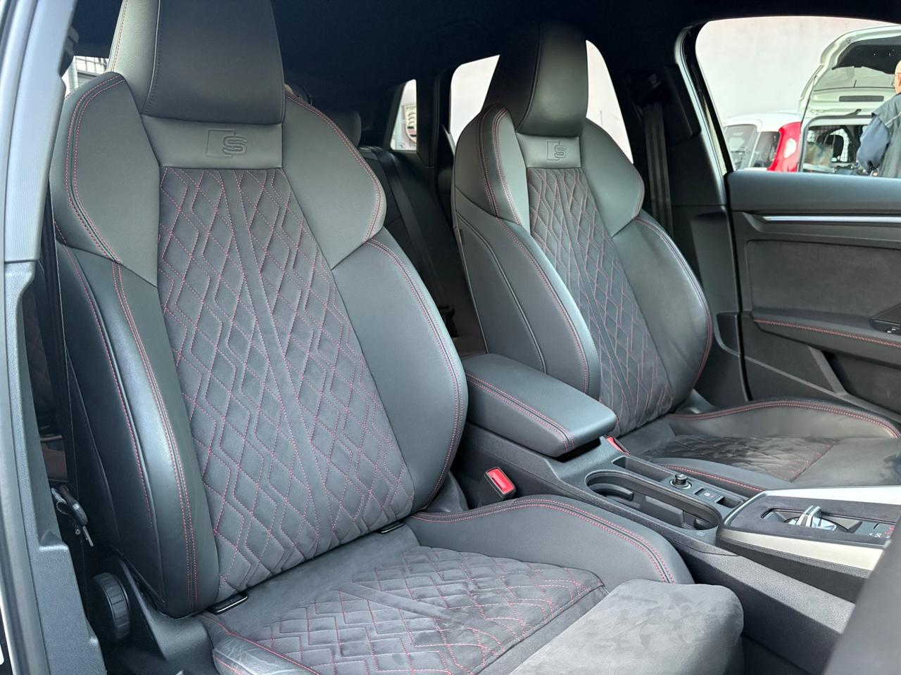 Audi A3 SPB 35 TFSI S tronic line edition Ed Black B&O Led Dynamic Permute Rate Garanzia