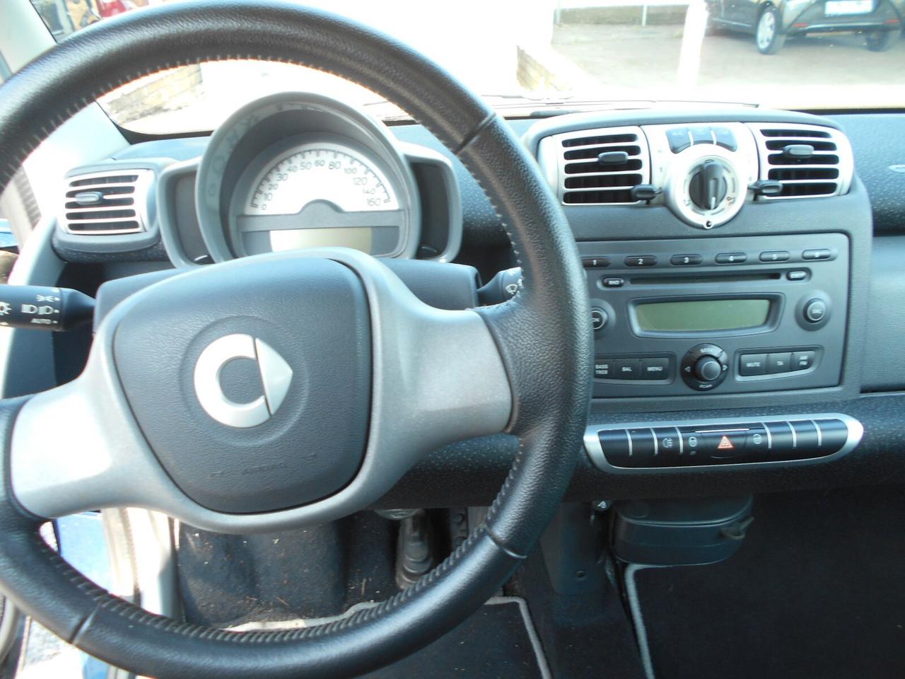 Smart ForTwo 1000 52 kW coupé passion
