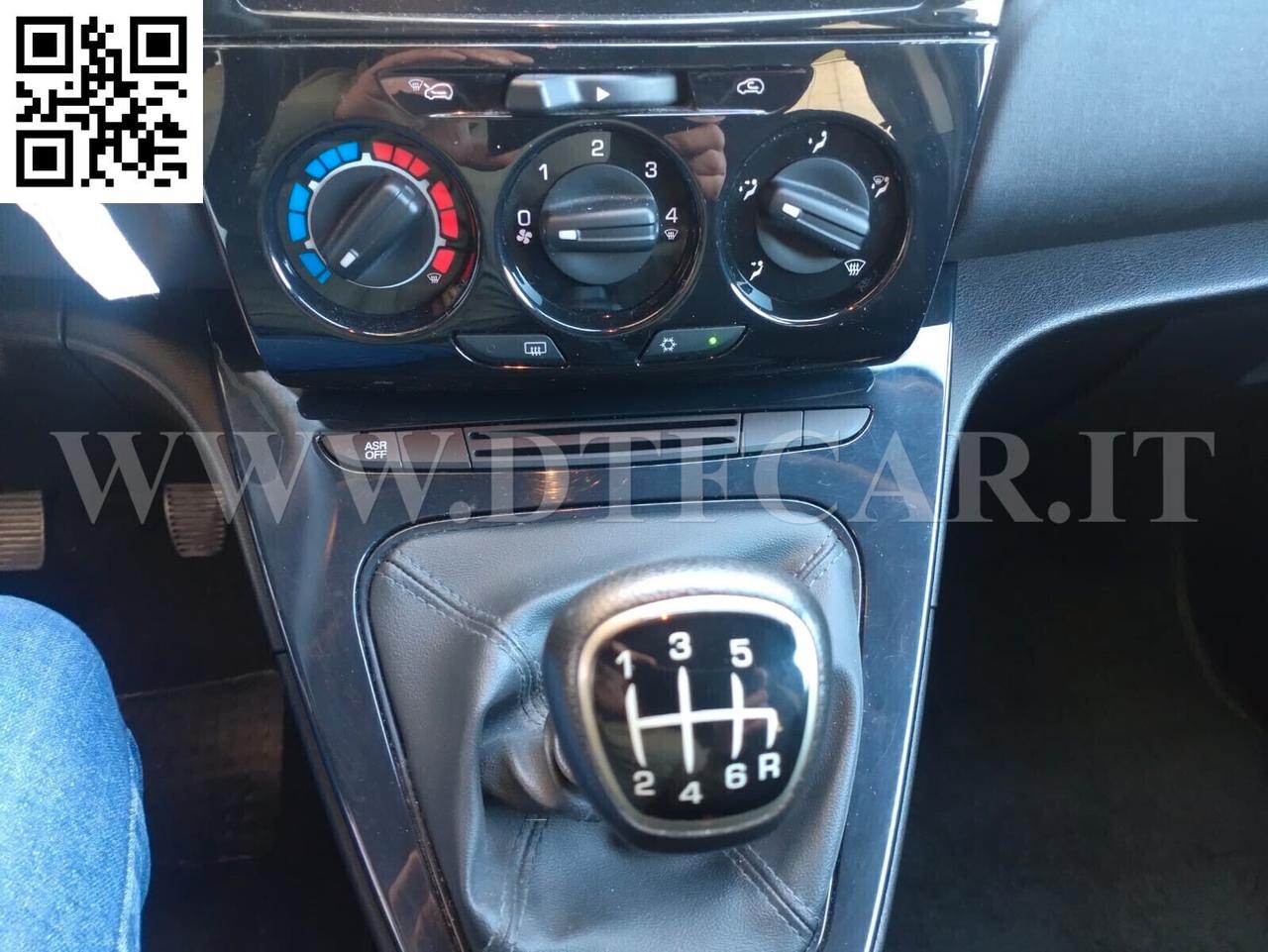 Lancia Ypsilon 1.0 FireFly 5 porte S&S Hybrid Ecochic Gold