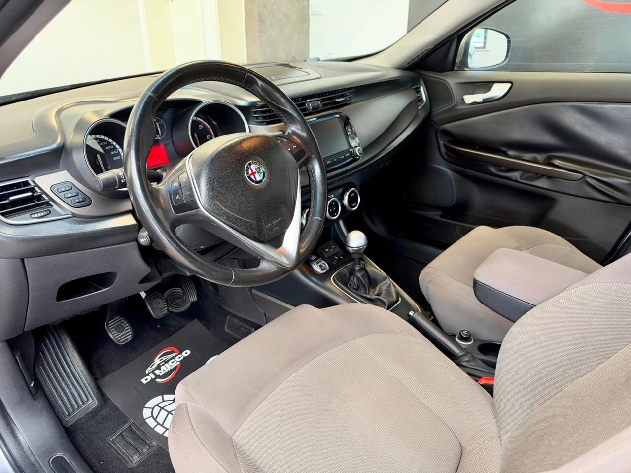 Alfa Romeo Giulietta 1.6 JTDm-2 105 CV Business