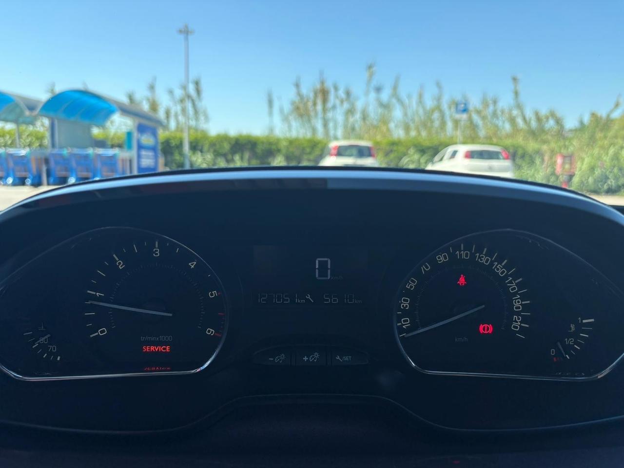 Peugeot 2008 1.6 e-HDi 92 CV Stop&Start Allure 126.000 KM