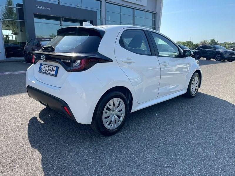 Toyota Yaris Hybrid Active MY22 GARANZIA FINO AL 2032