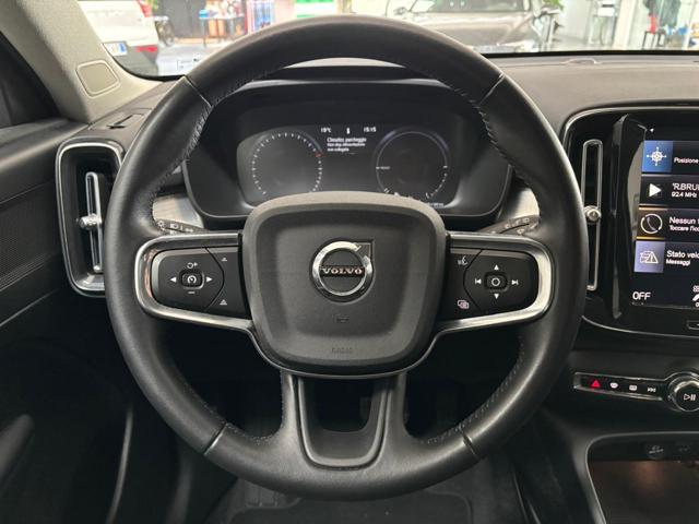 VOLVO XC40 T4 Recharge Plug-in Hybrid Inscription Expression