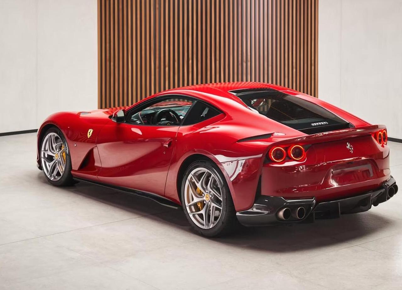 Ferrari 812 Superfast