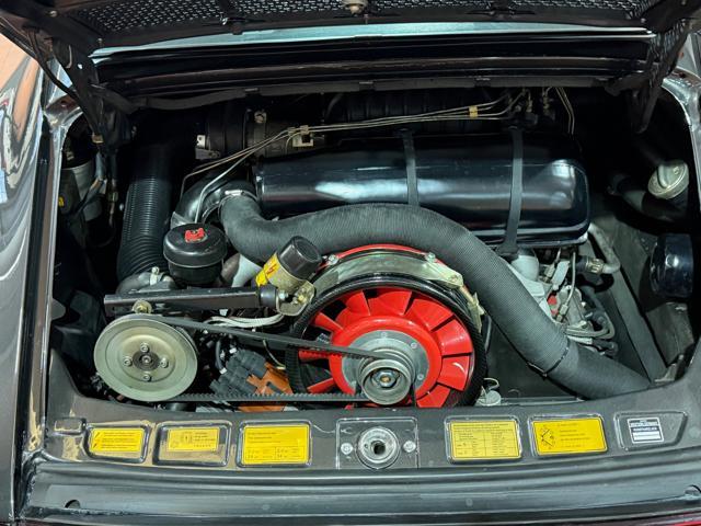 PORSCHE 911 SC 3.0 Coupé Restauro-Motore km0/Interni/carrozzer