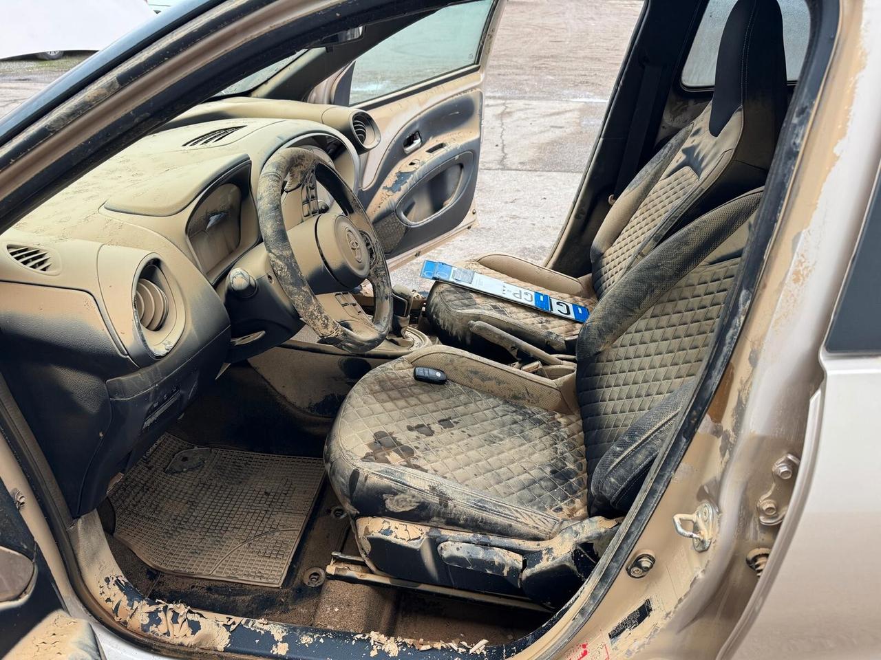 Toyota Aygo X 1.0 Active 72cv s-cvt - ALLUVIONATA