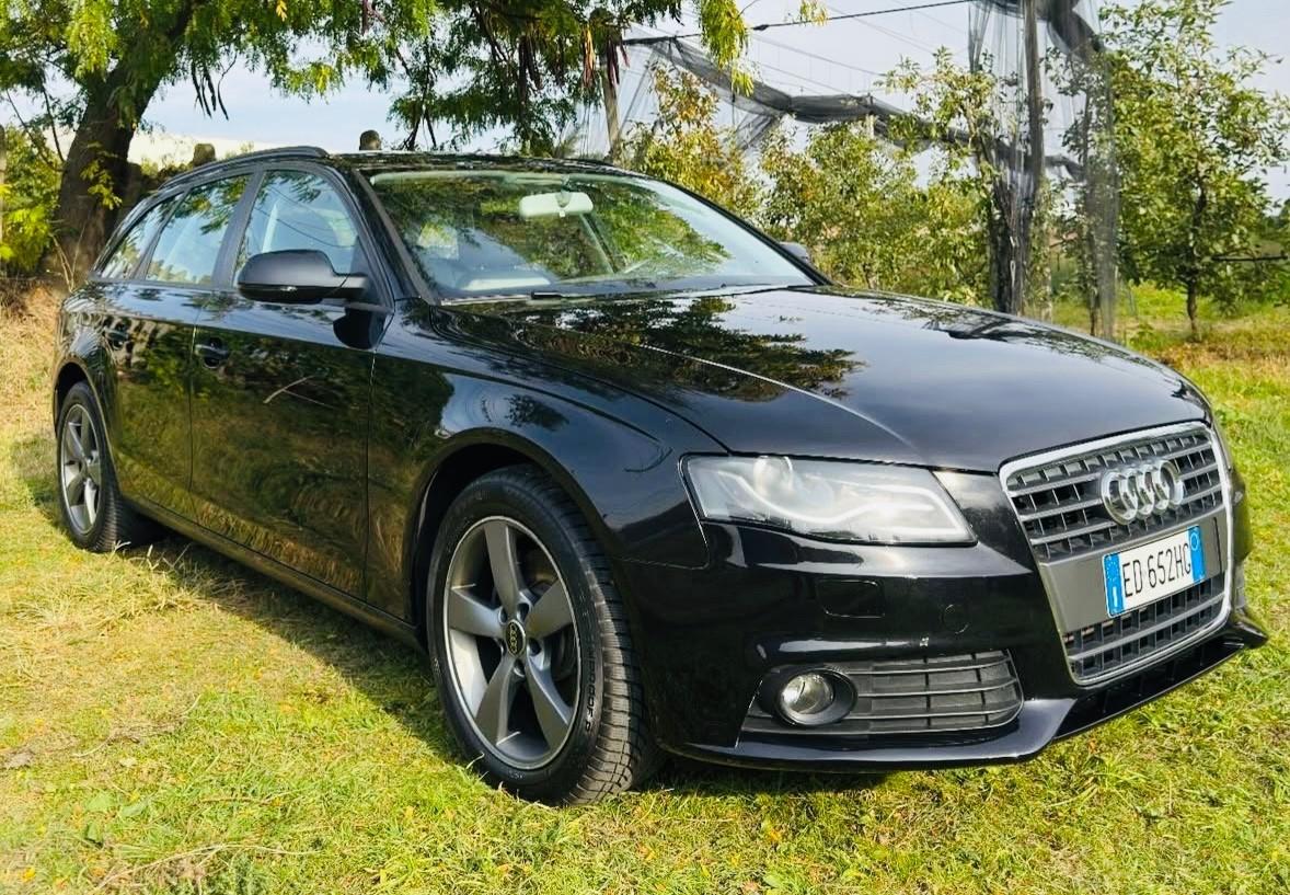 Audi A4 Avant 2.0 TDI 143CV F.AP. mult. Ambiente