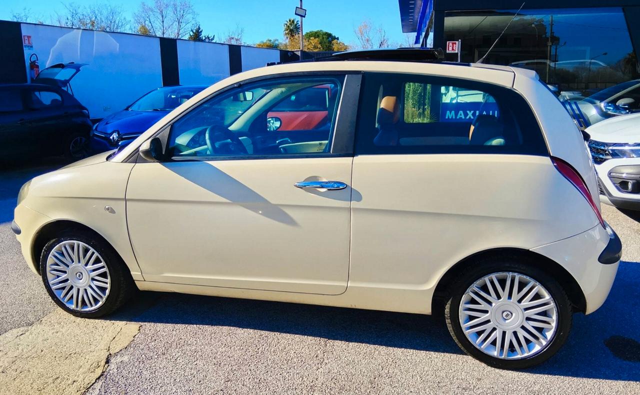 Lancia Ypsilon 1.3 Multijet 16V Platino