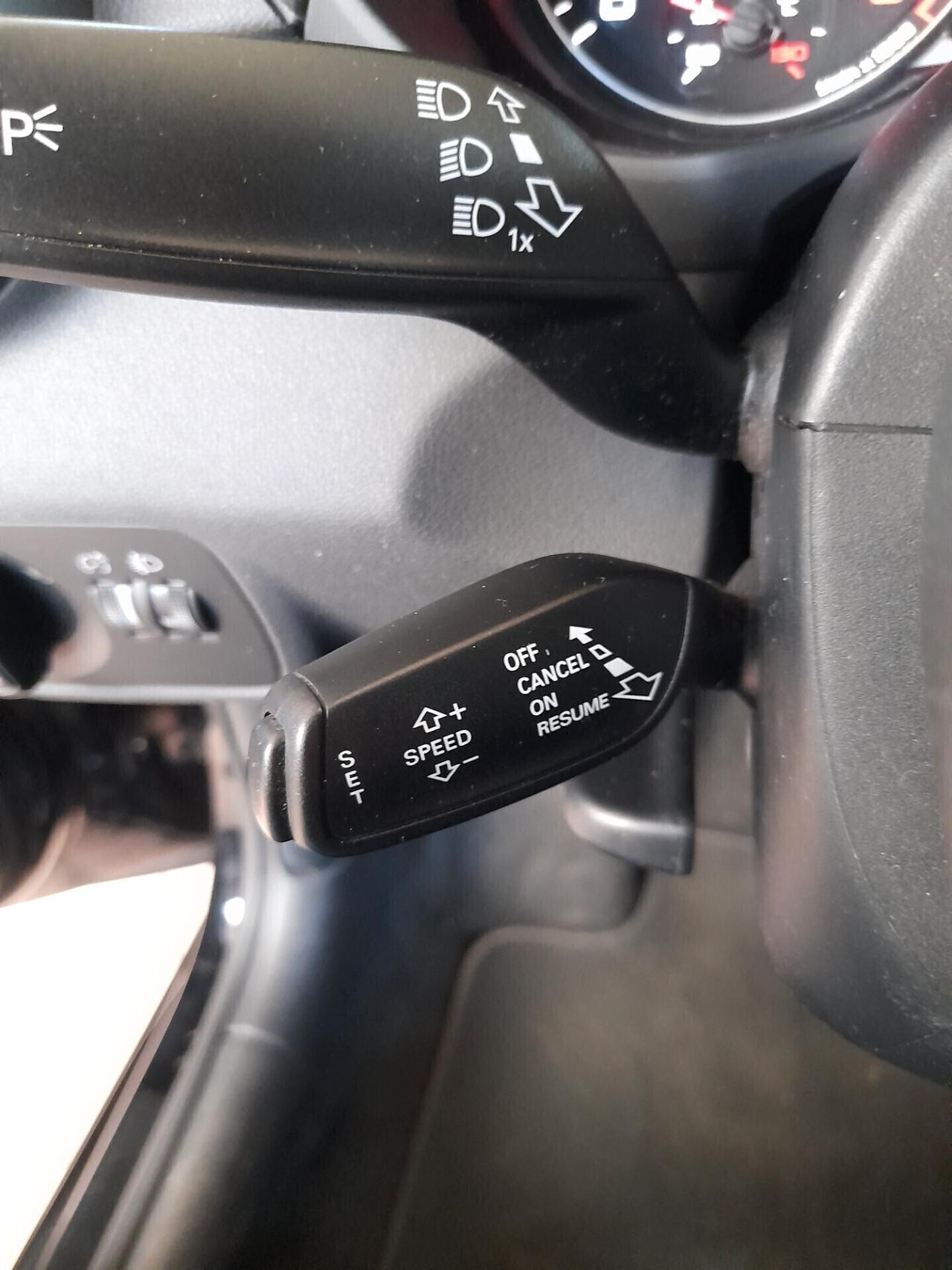 Audi A1 1.6 TDI S line edition plus