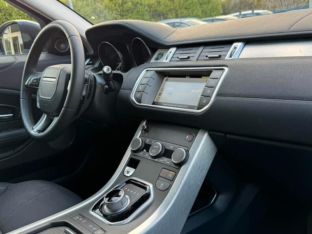 Land Rover Range Rover Evoque 2.0 TD4 150 CV 5p. Pure