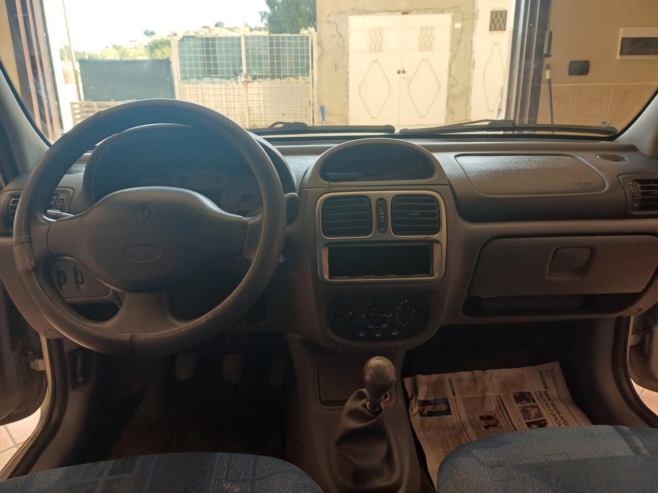 Renault Clio 1.2 16V cat 5 porte Vitaminic