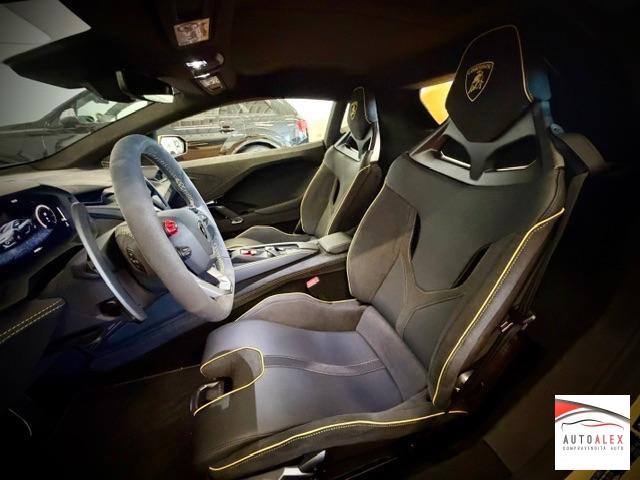 LAMBORGHINI Temerario